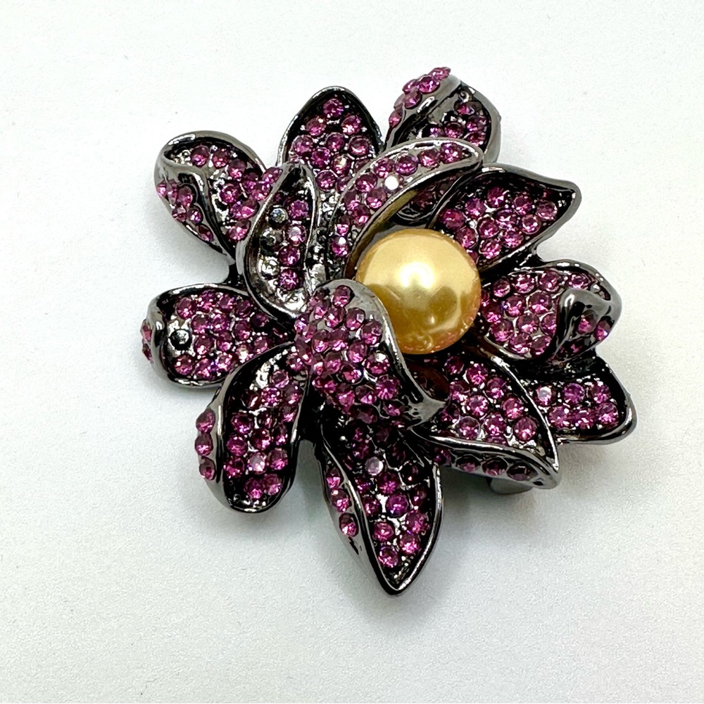 NWOT - Pink and Gold Lotus Blossom Brooch